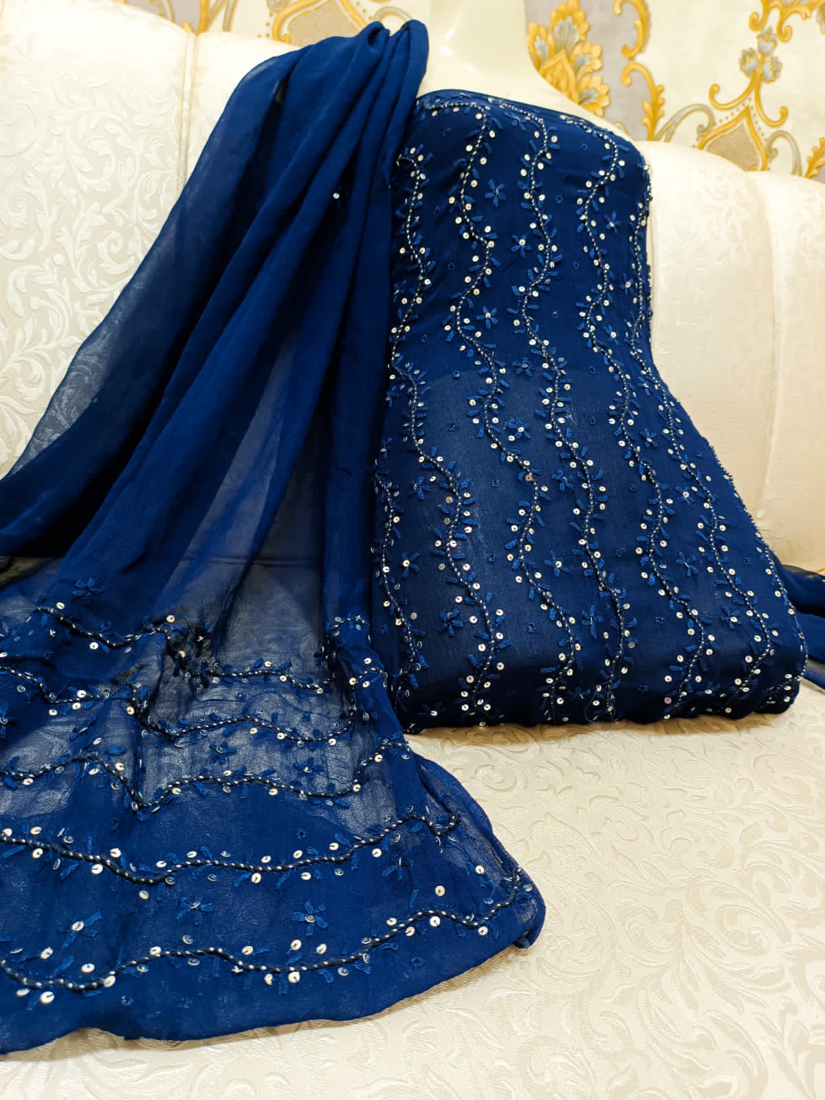 Stuff shafoon  Handmade  Ahmad Puri dorri sitara   2 border dupatta boti 2 piece suits